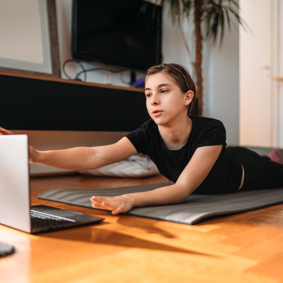 Hemipleji (Felç) İçin Fizyoterapi Danışmanlığı (Online)