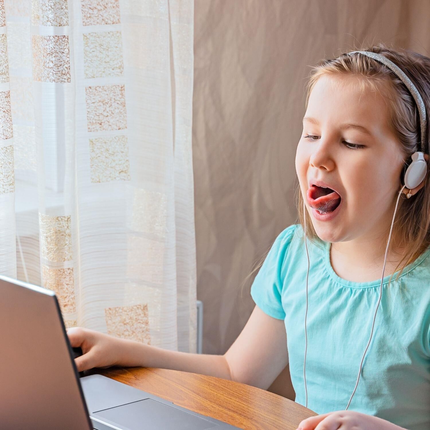 Dil Konuşma Terapisi (Online)