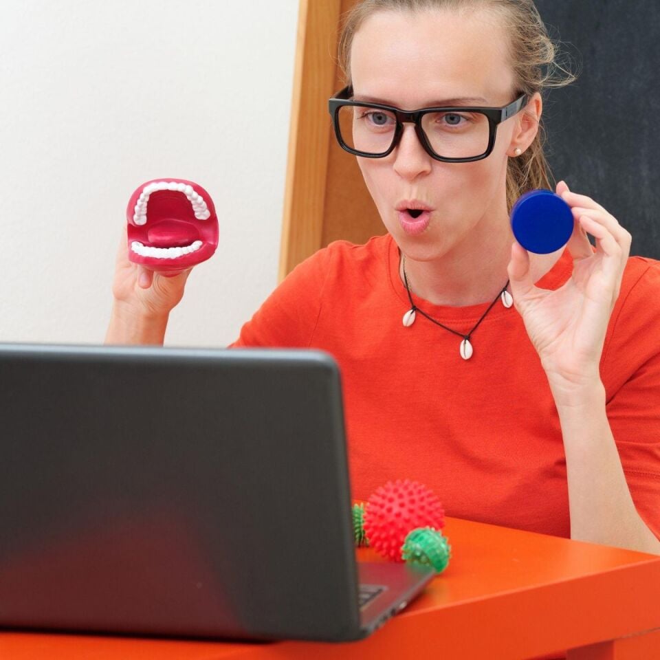 Dil Konuşma Terapisi (Online)