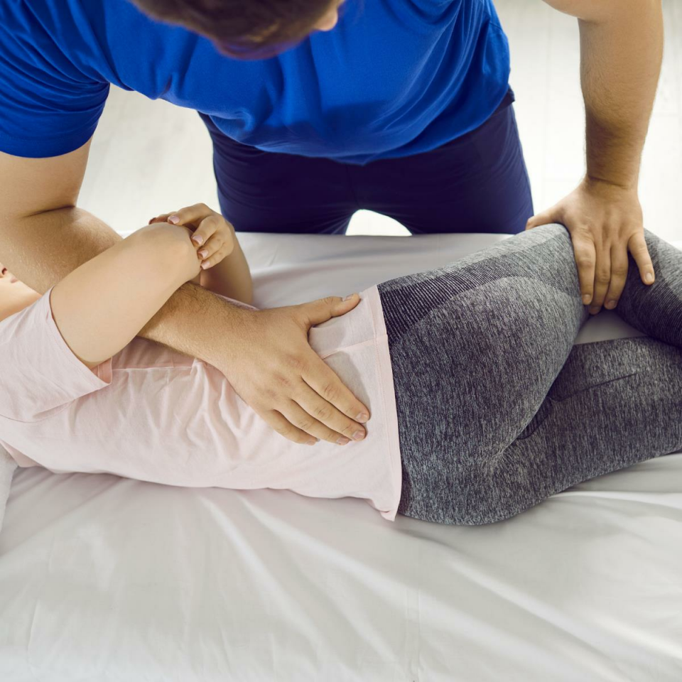 Kalça Problemleri İçin  Manuel Terapi (Yüz Yüze)