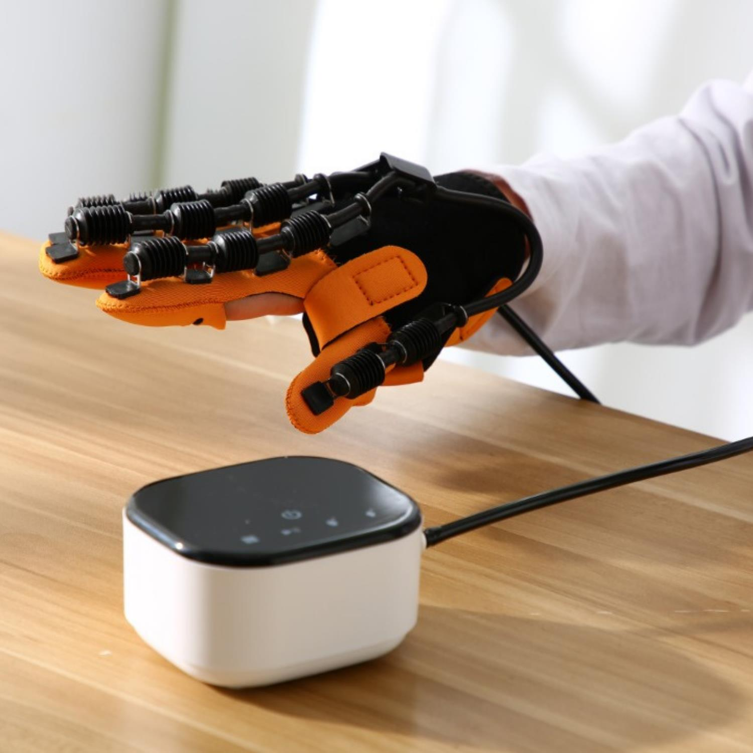 El Egzersiz Rehabilitasyon Robotu Kiralama (3 Aylık )