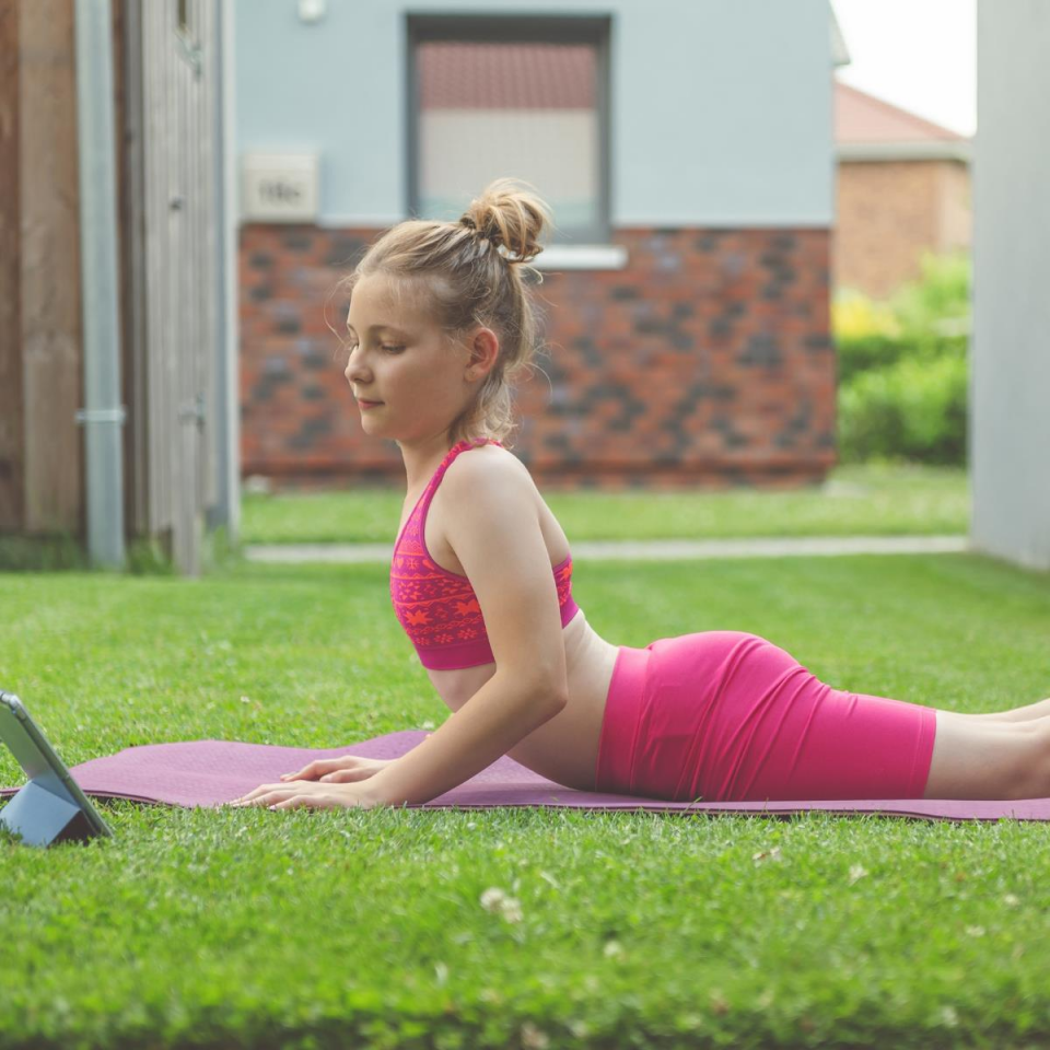 Ergenlik Dönemi Pilatesi (Online)